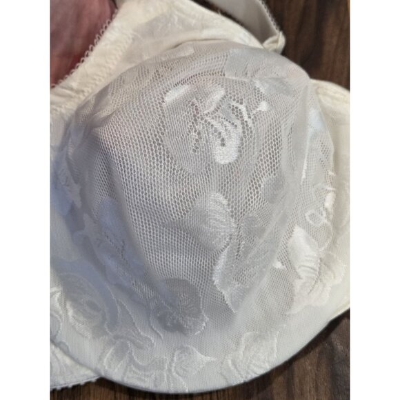 Wacoal Awareness Underwire Bra 85567 - Picture 3 of 8